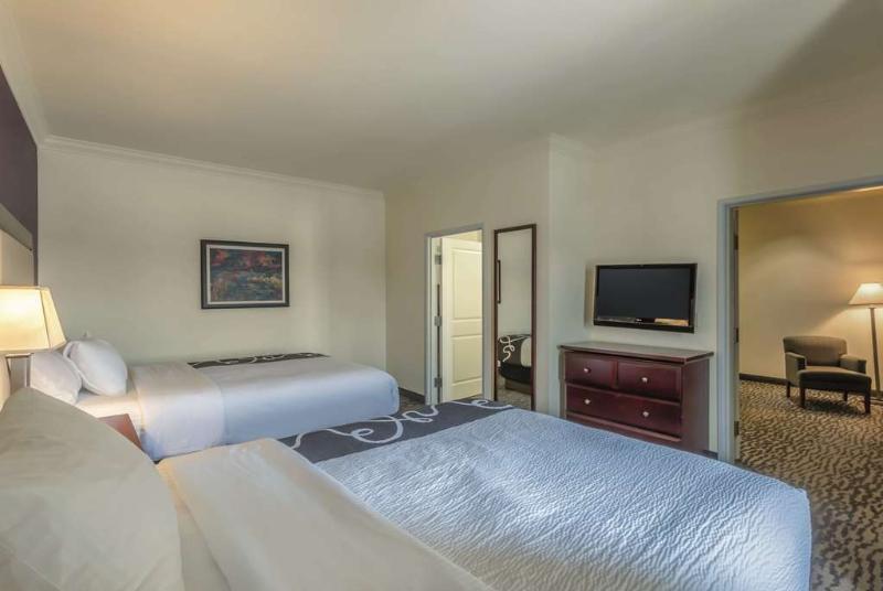 La Quinta Inn & Suites By Wyndham Loveland Estes Park Dış mekan fotoğraf